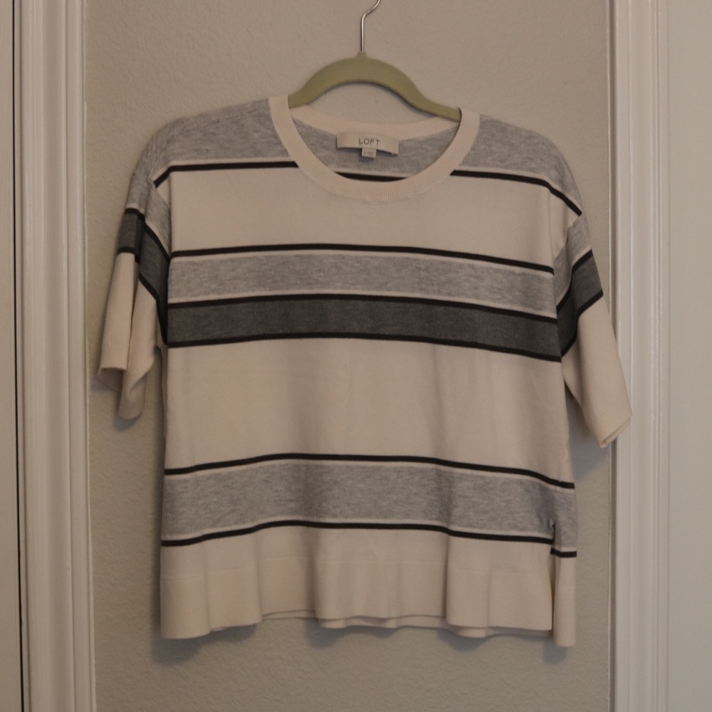 Cropped sweater tee with stripes